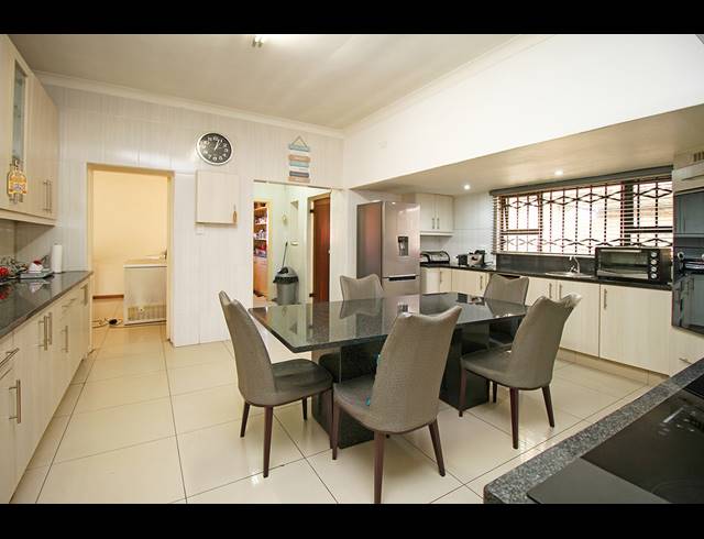 4 BEDROOM HOUSE FOR SALE IN CYRILDENE